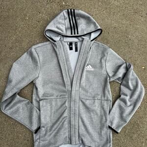 Adidas full zip top with two pockets, men's size S